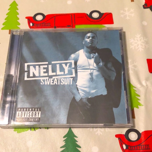 🛍️ Nelly- Sweatsuit - Picture 1 of 4